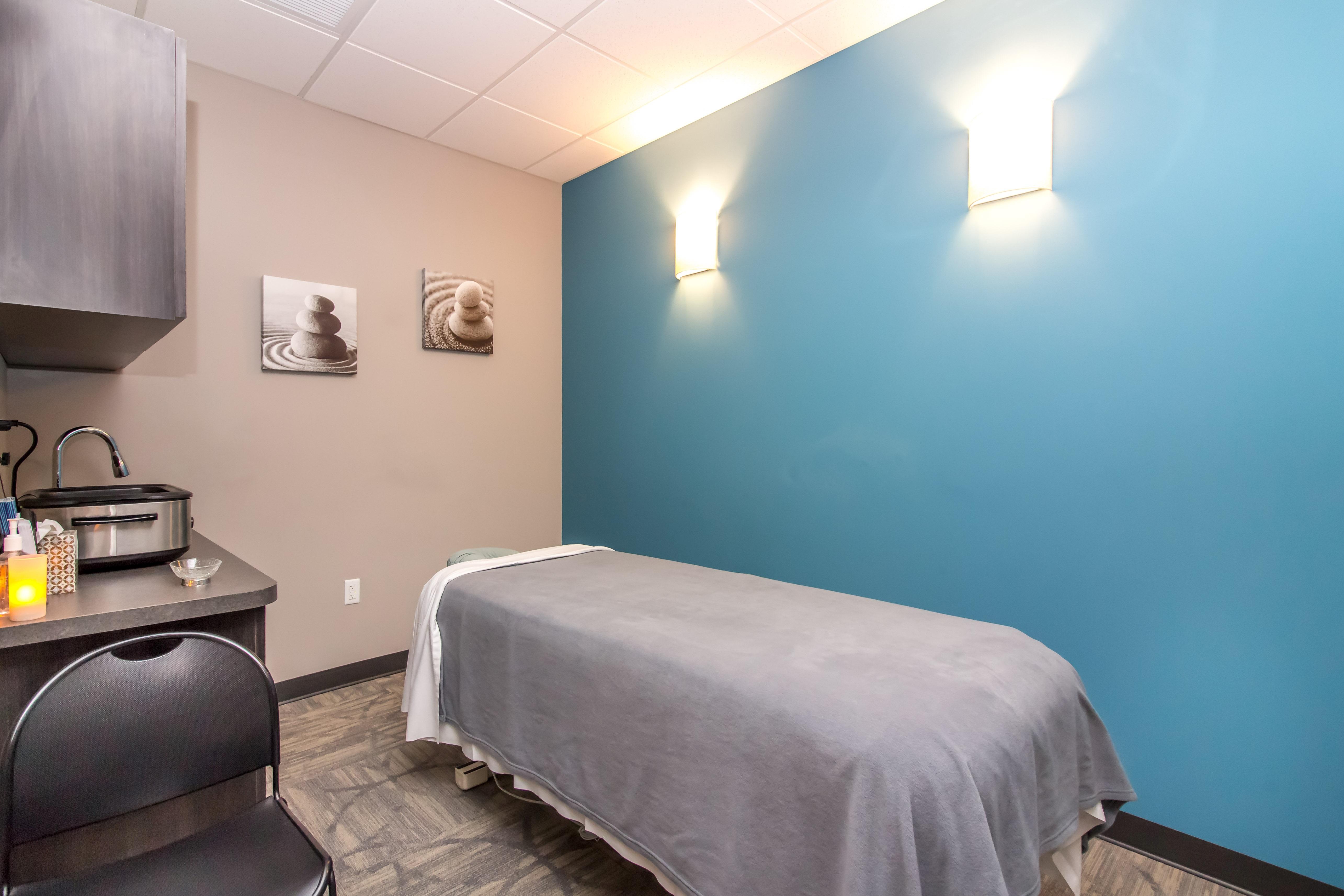 Microdermabrasion in Miami Lakes, FL 33014 Massage Therapist