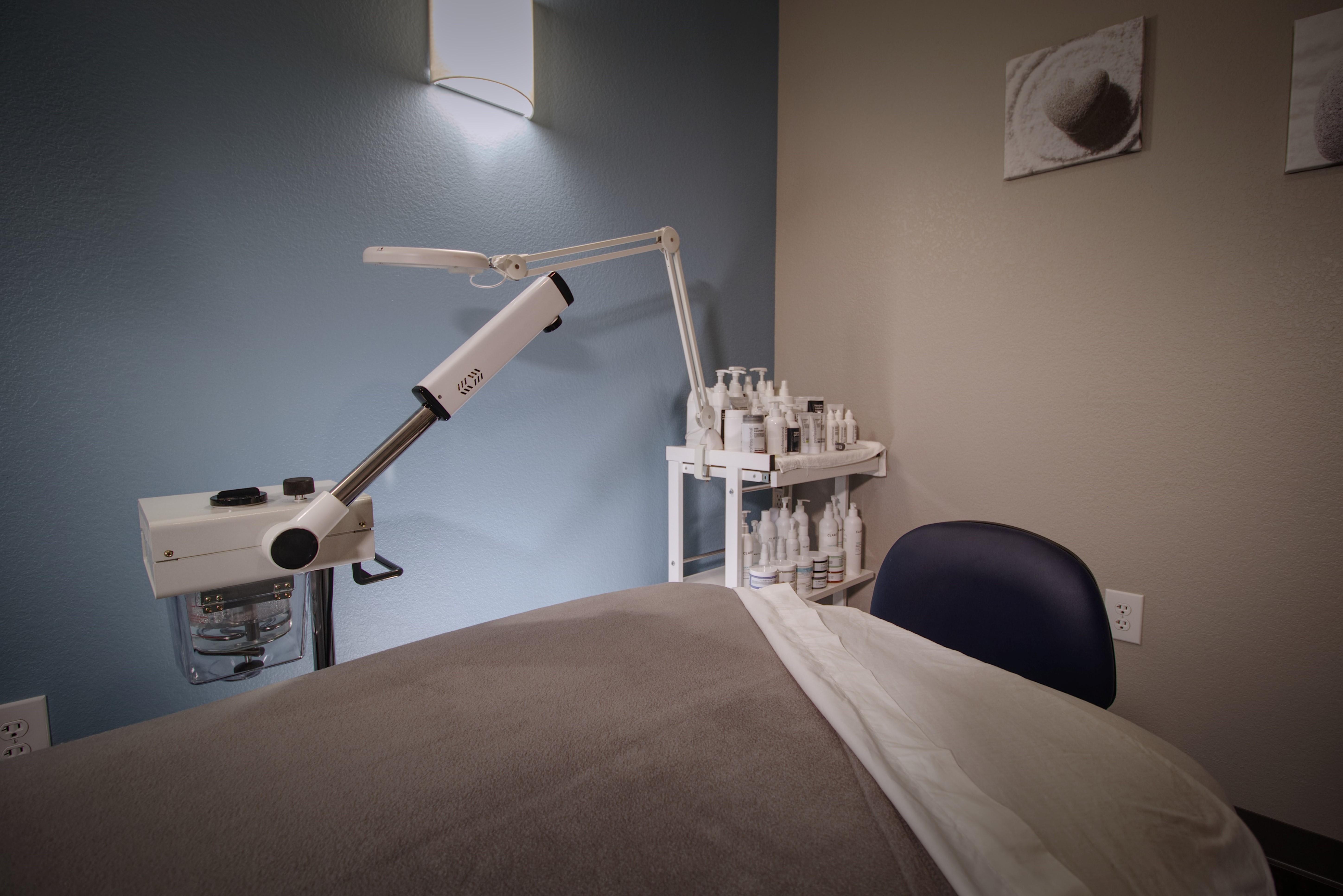 AntiAging Collagen Facial Glendale, AZ AntiAging Collagen Facial