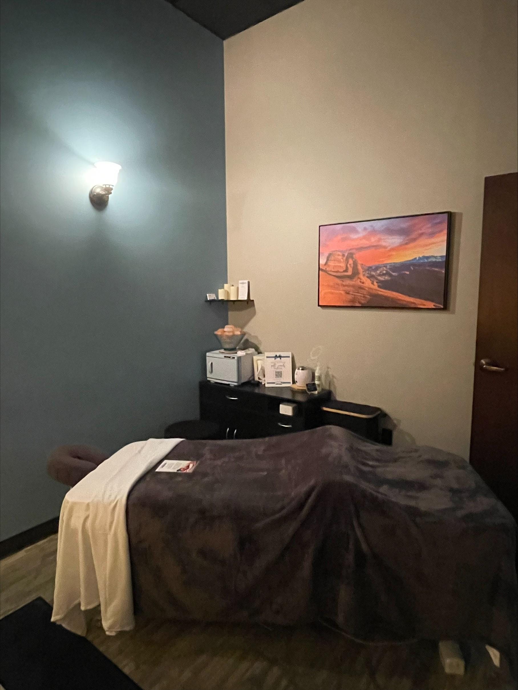 Swedish Massage | Lehi, UT 84043