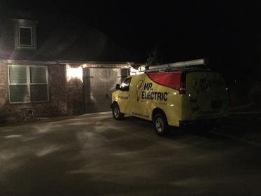 Service vehicle for Mr. Electric of Rogers